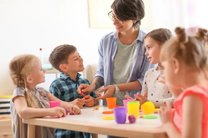 Czy przedszkole może odmówić przyjęcia dziecka z katarem? Oto prawda